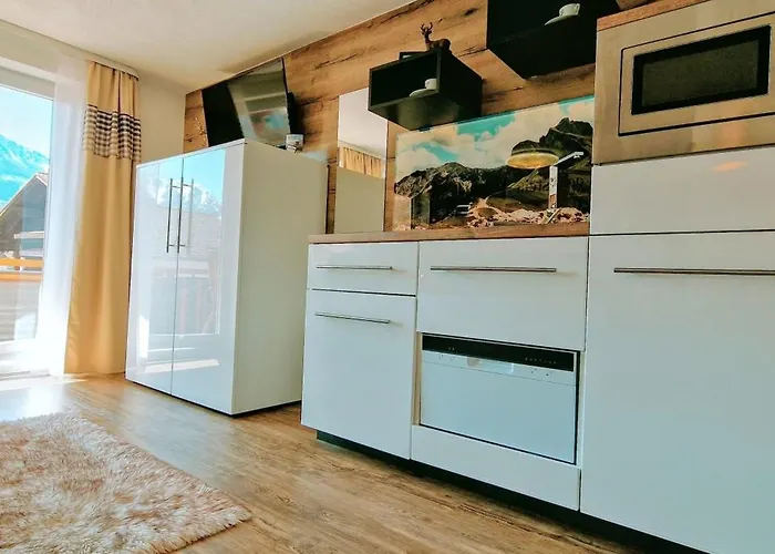 Wolf- Mit Bergblick Apartament *